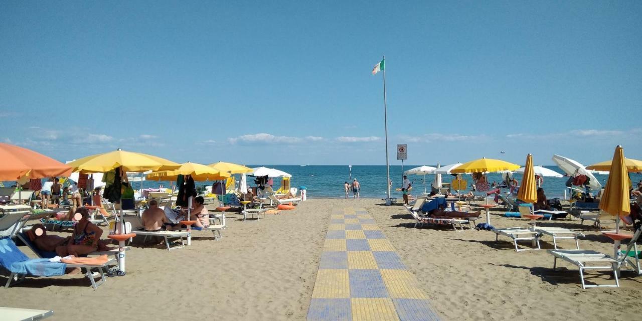 Villa Romana Lignano Sabbiadoro Dış mekan fotoğraf